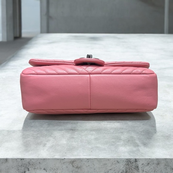Pink CHANEL Chevron Crossing Flap Bag - Picture 6 of 12